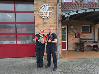 Die „Schlaufüchse“ der Kita Jübek zu Besuch bei der FFW Jübek